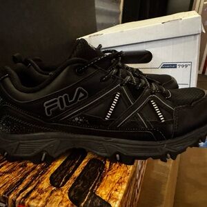 Fila Men's Black Athletic Trail Sneakers with Reflective Accents